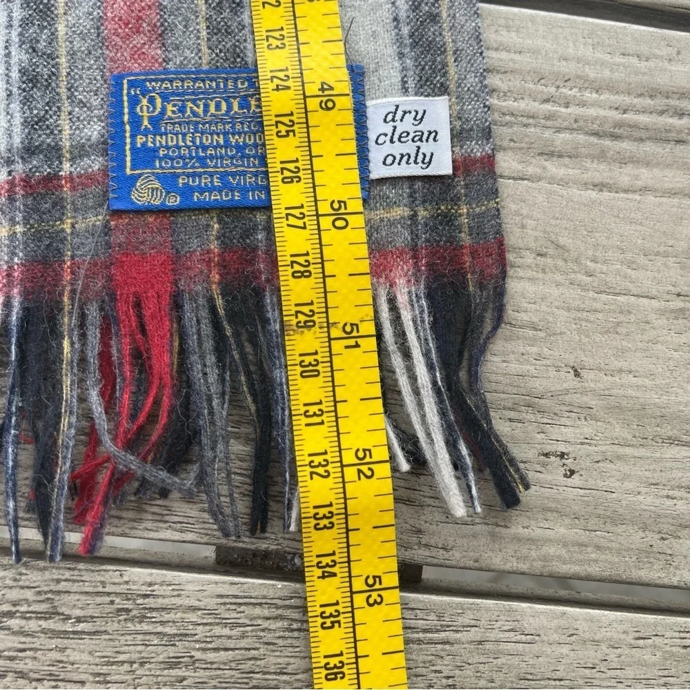 Pendleton Woolen Mills Vintage Wool Plaid Scarf Wrap Unisex